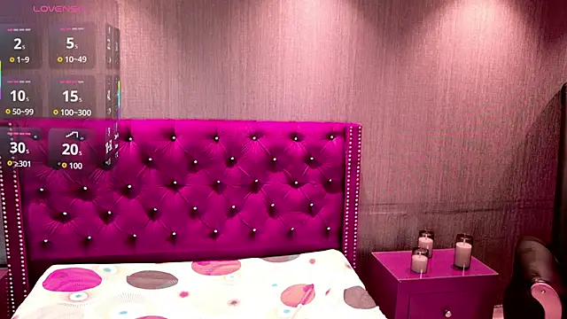 Snapshot of Kinsleybrown chatting on 02/26/26, 04:40 Kinsleybrown online show from 02/26/26, 04:40