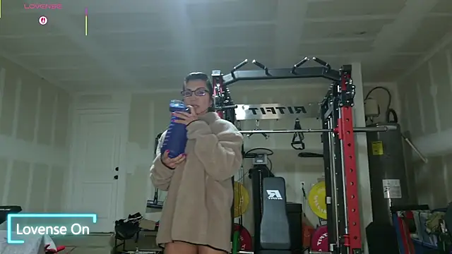 Snapshot of lunasexy79 chatting on 02/22/26, 04:41 lunasexy79 online show from 02/22/26, 04:41