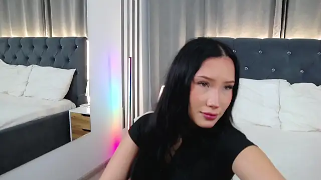 VikkyVonn online show from 07/15/26, 11:06