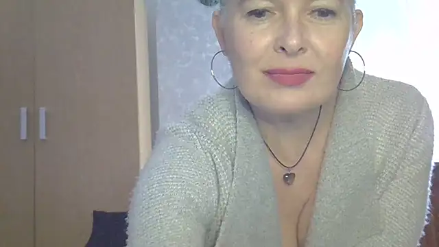 Laura-Parker online show from 03/13/26, 02:44