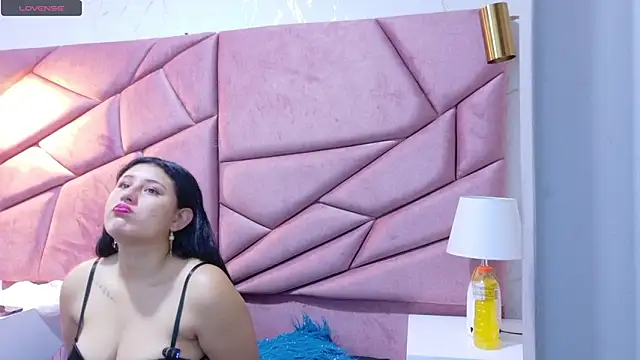 cherry07  online show from 02/28/26, 11:32