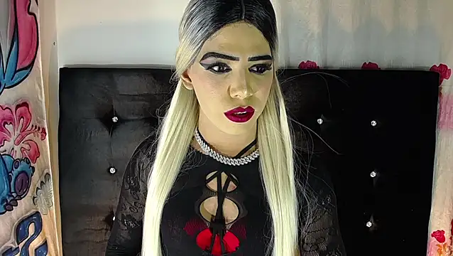Kristal Queen01 online show from 05/22/26, 05:49