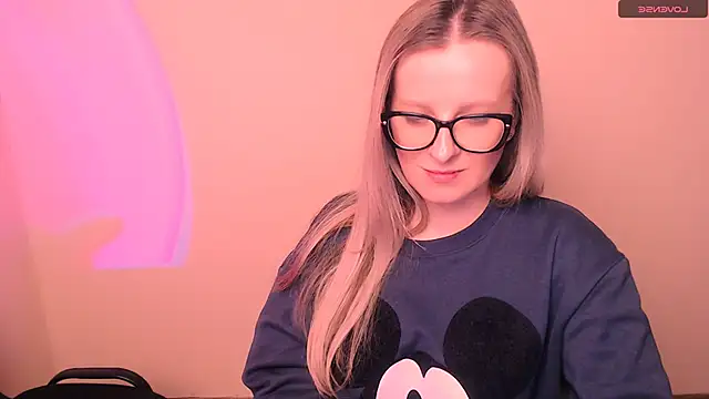 AnnePeach online show from 02/16/26, 05:28