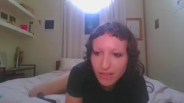Snapshot of rhizomata chatting on 06/15/26, 09:20 rhizomata online show from 06/15/26, 09:20