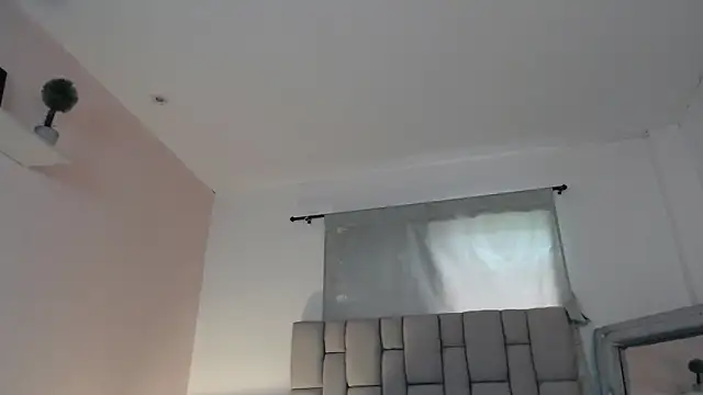 lily rose1 online show from 06/01/26, 07:35