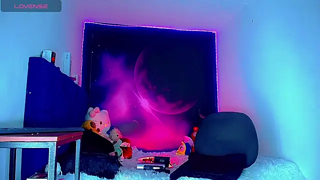 ThaliGirl21 online show from 05/14/26, 11:35