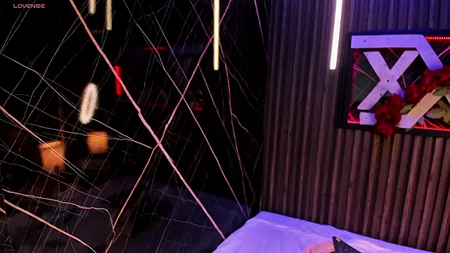 CamilaParisi online show from 03/04/26, 12:02