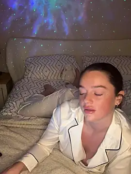 Maisierose online show from 02/15/26, 12:44