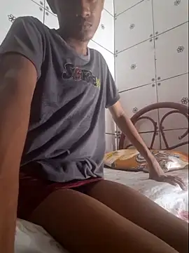 jujubinha1028 online show from 04/08/26, 04:03