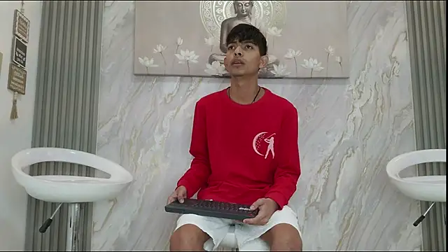 KITTY BOSH online show from 04/15/26, 01:15