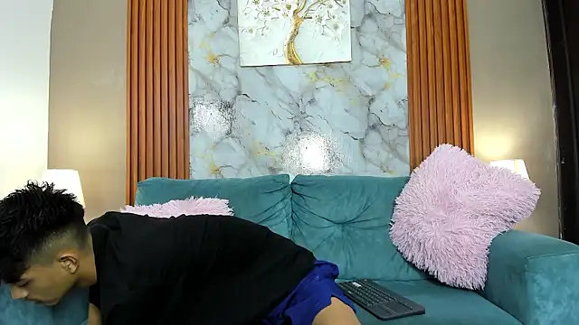 KITTY BOSH online show from 03/25/26, 01:21