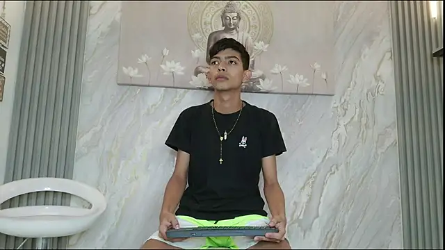 KITTY BOSH online show from 04/13/26, 01:15