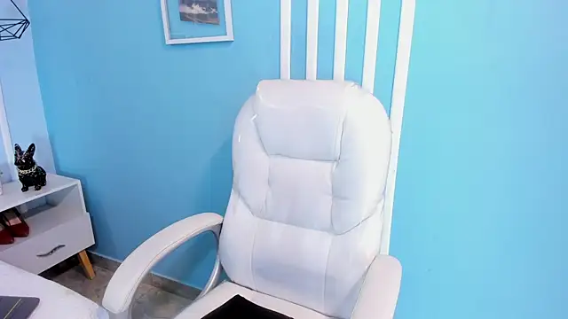 Saray Becker  online show from 04/08/26, 07:26