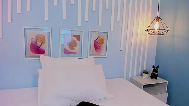 Saray Becker  online show from 03/28/26, 06:09