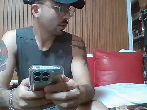 Karamel444 online show from 03/04/26, 11:01