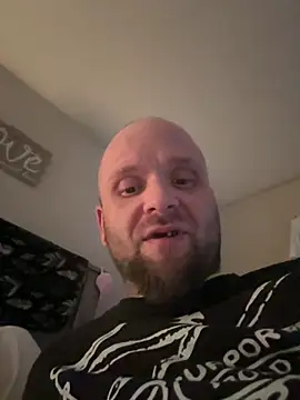 Mikeytoxxxic online show from 04/21/26, 10:11