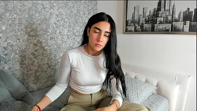 Anika H online show from 03/28/26, 12:17