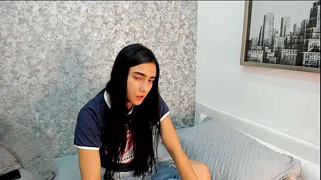 Anika H online show from 03/22/26, 12:18