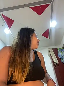 Emiily joee  online show from 05/27/26, 02:41