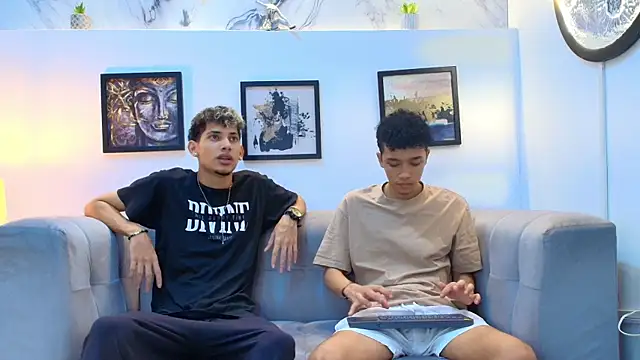 YOUNG BOYS HELL online show from 04/06/26, 01:23