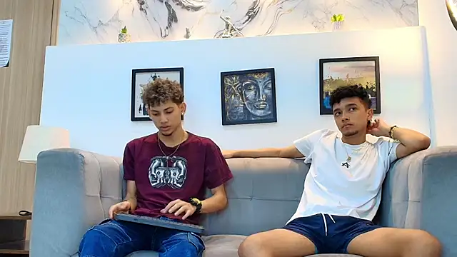 YOUNG BOYS HELL online show from 04/24/26, 01:18