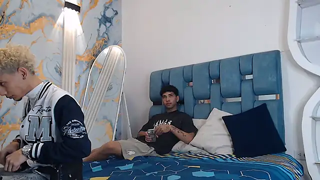 YOUNG BOYS HELL online show from 06/02/26, 01:16
