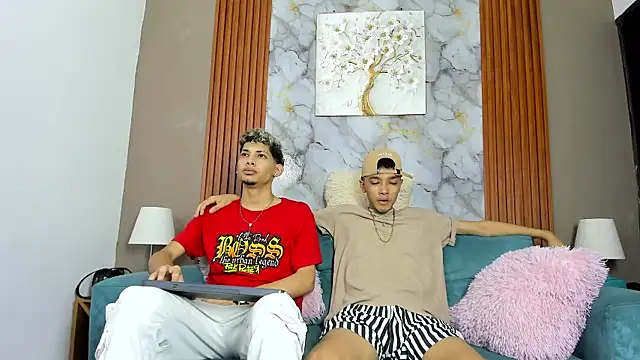 YOUNG BOYS HELL online show from 03/19/26, 01:16