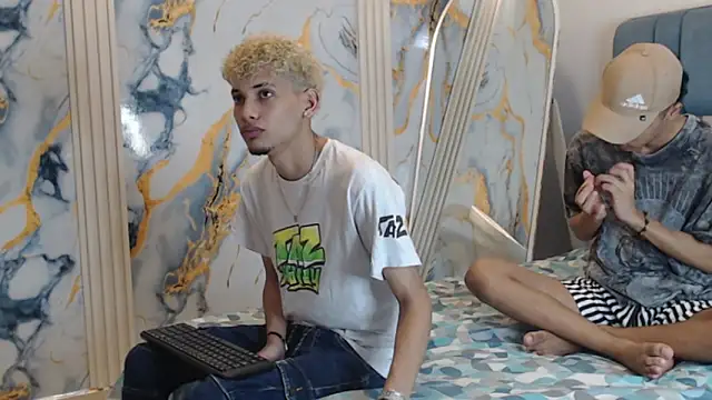 YOUNG BOYS HELL online show from 05/14/26, 01:24