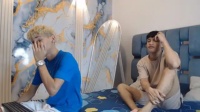 YOUNG BOYS HELL online show from 05/21/26, 01:25