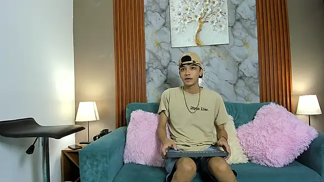 Snapshot of YOUNG_BOYS_HELL chatting on 02/15/26, 07:24 YOUNG BOYS HELL online show from 02/15/26, 07:24