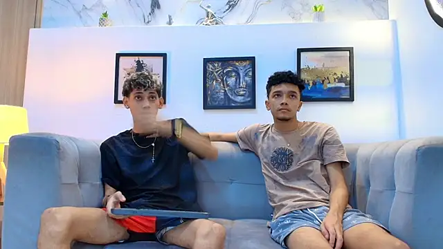 YOUNG BOYS HELL online show from 04/16/26, 01:28