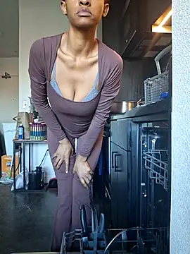 Cinnamonbunn online show from 02/27/26, 11:15