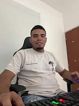 kinkyhousexxxx online show from 02/21/26, 11:29