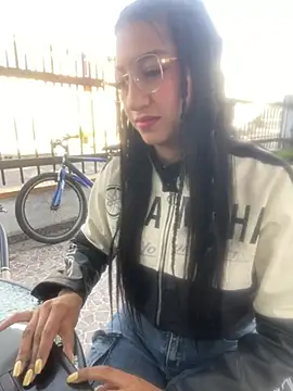 Daniela Pink online show from 05/15/26, 11:52