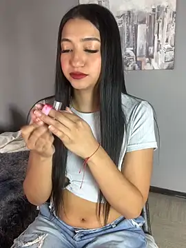 Daniela Pink online show from 03/12/26, 04:44