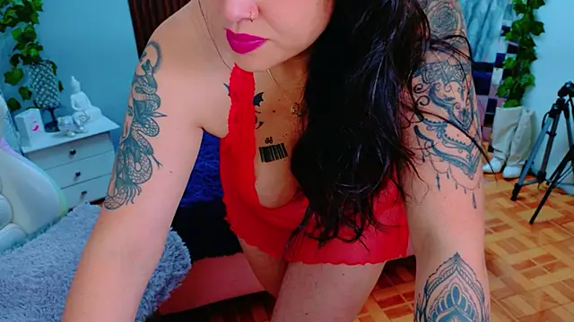 Snapshot of lilu_69 chatting on 06/11/26, 03:47 lilu 69 online show from 06/11/26, 03:47