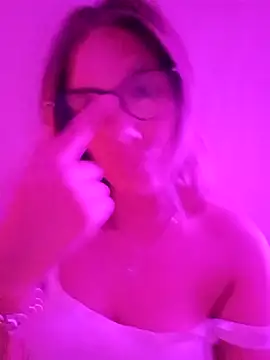 Silreinadorada online show from 03/19/26, 10:37