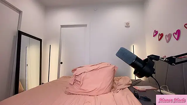 iammaeve online show from 03/02/26, 07:21