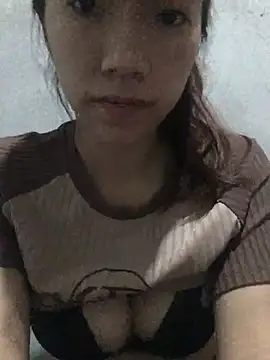 Snapshot of Sukem-mut chatting on 02/22/26, 12:57 Sukem-mut online show from 02/22/26, 12:57