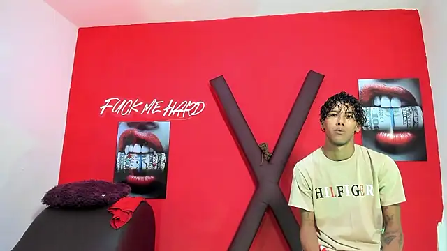 GREEN BOYS online show from 02/22/26, 07:33