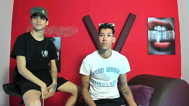 GREEN BOYS online show from 03/06/26, 07:36