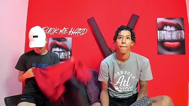 GREEN BOYS online show from 02/18/26, 07:28