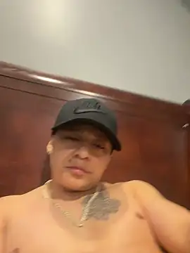 Jhon jairo420zzzz online show from 04/05/26, 06:42