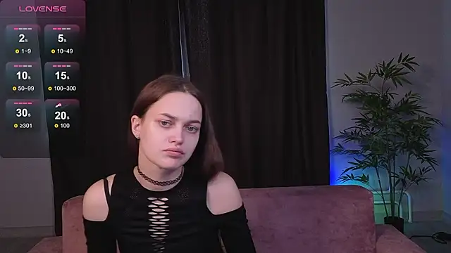 Snapshot of parrot_kisha chatting on 03/02/26, 09:05 parrot kisha online show from 03/02/26, 09:05