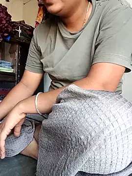 taniya0 online show from 03/06/26, 08:31