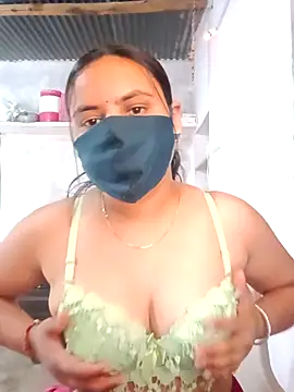 taniya0 online show from 03/08/26, 06:28