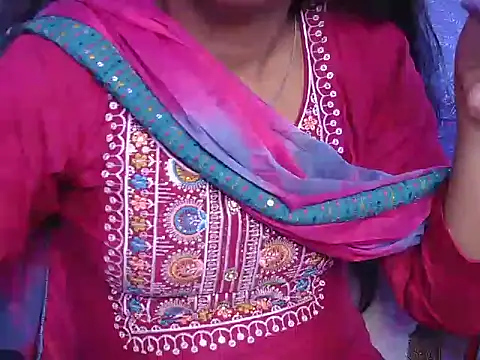 Snapshot of its-taniya chatting on 06/19/26, 03:56 its-taniya online show from 06/19/26, 03:56