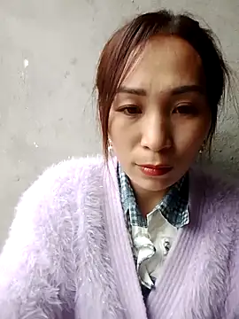 Snapshot of Thobaby112 chatting on 02/17/26, 01:03 Thobaby112 online show from 02/17/26, 01:03