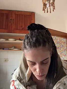 MonChery online show from 02/24/26, 08:48