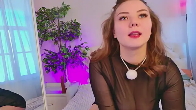 ur blythe doll online show from 03/28/26, 06:36